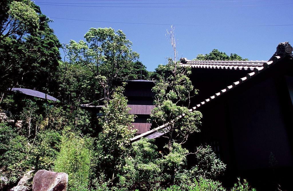Ishiyama Rikyu Gosoku No Kutsu 호텔 아마쿠사 외부 사진